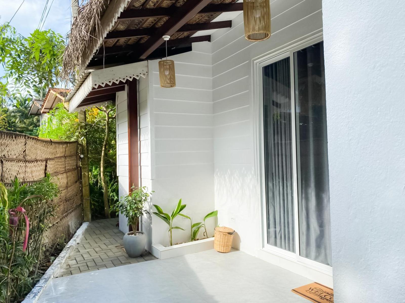The Bay House Hotel Weligama Bagian luar foto